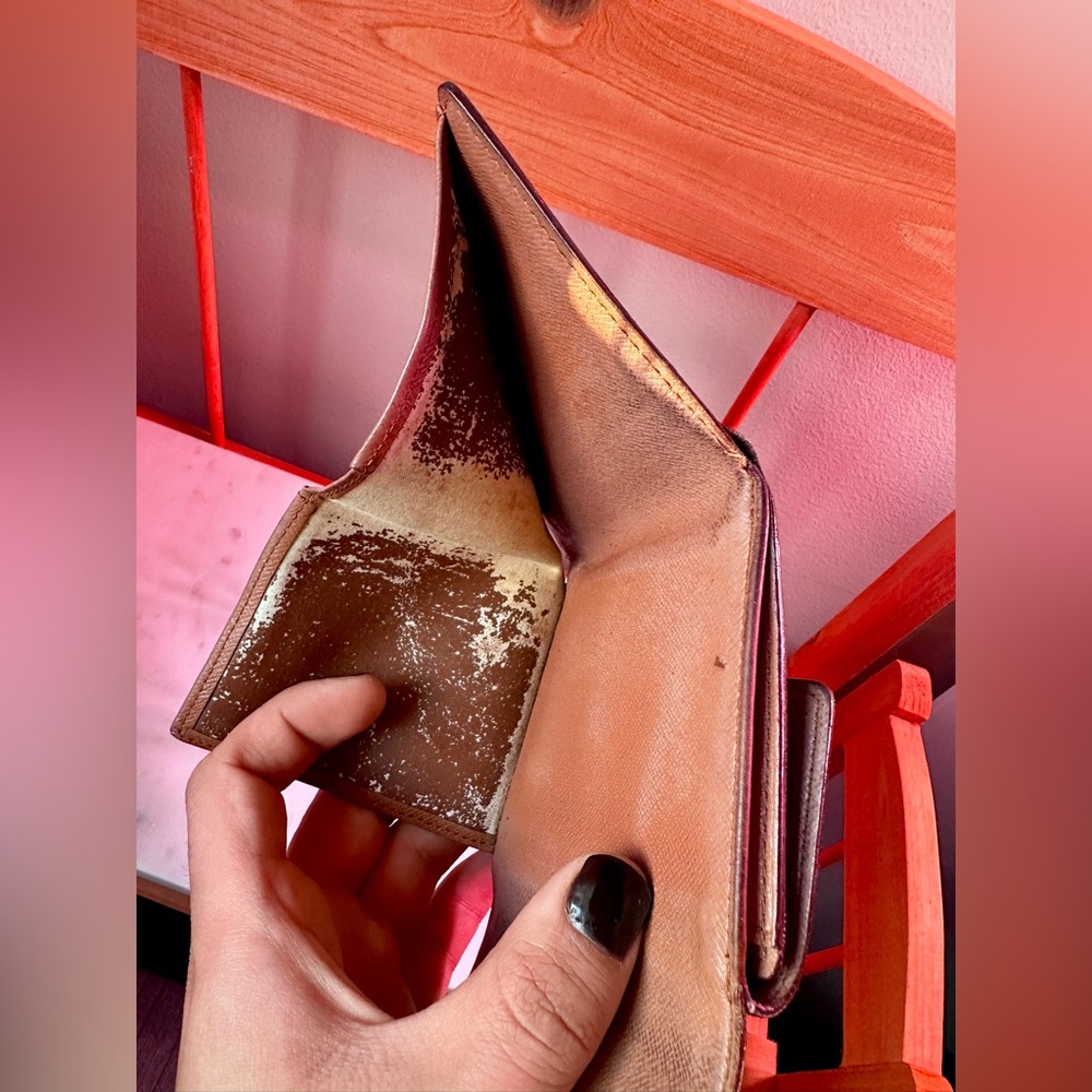 ❌SOLD❌ Louis Vuitton Monogram Compact
Snap Wallet Brown - Picture 9 of 16